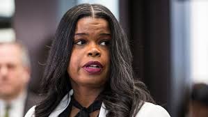 Illinois Prosecutor Kim Foxx Assaulted Near Her Home