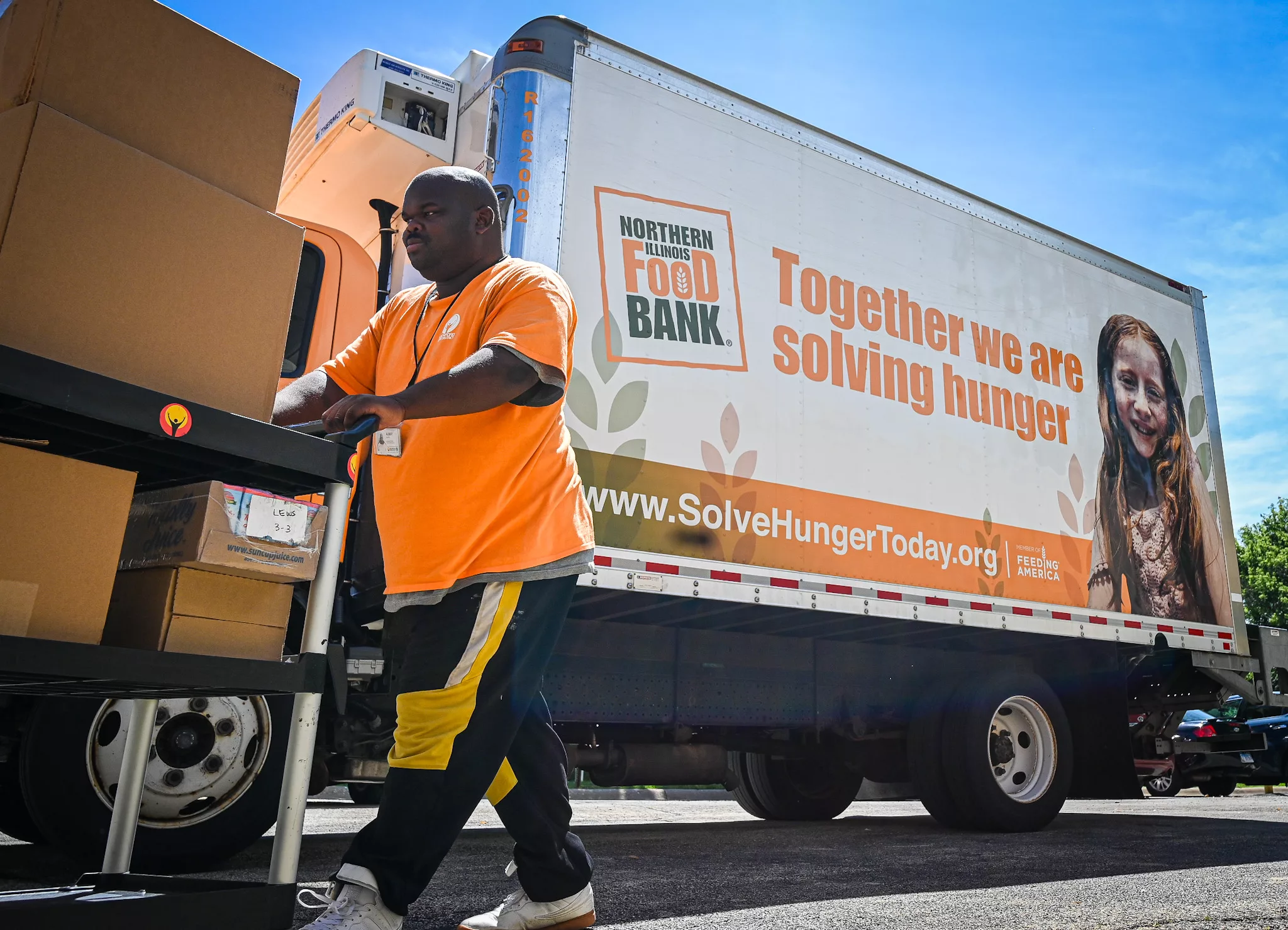 Northern Illinois Food Bank to Provide Thousands of Free Meals to Youth This Summer