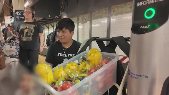 Migrant Mothers Turn to Selling Candy in NYC Subways for Survival