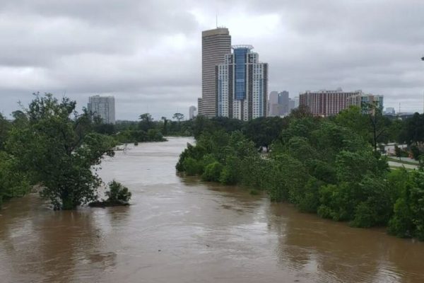 Texas Power Outages Continue as Hurricane Beryl's Aftermath Unfolds