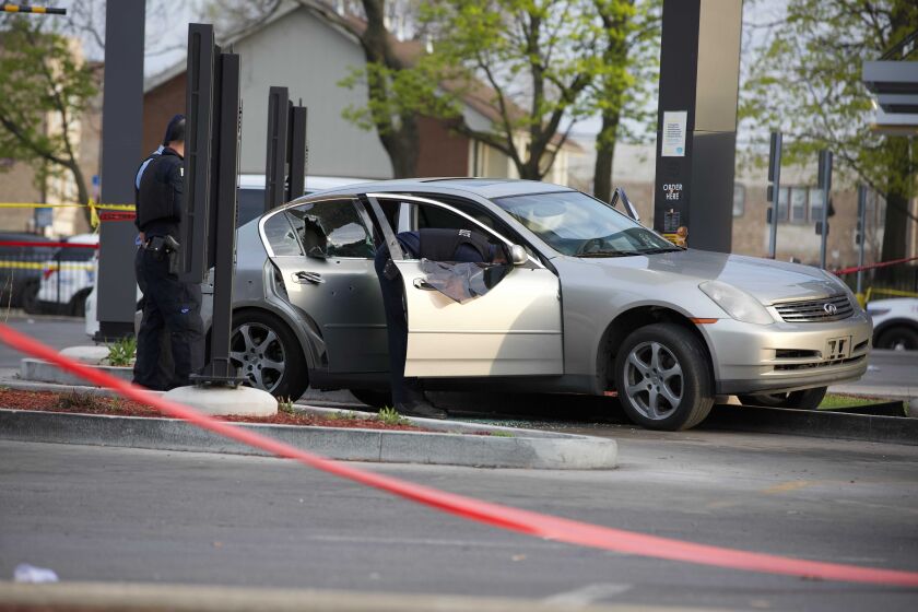 Violent Weekend in Chicago: 27 Shot, 4 Fatally