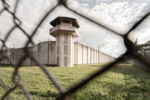 Two Men Receive Prison Sentences for Major Bank Fraud in Illinois