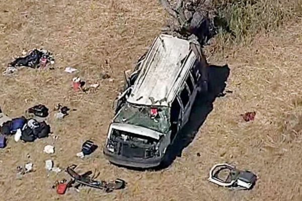 Deadly Texas Van Rollover Three Men and One Woman Killed, Ten Injured in Alvord Crash