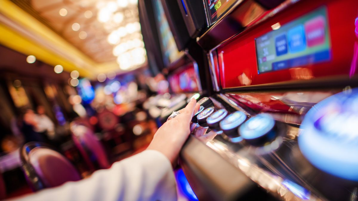 5 Charged in Statewide Video Gaming Machines Theft Ring