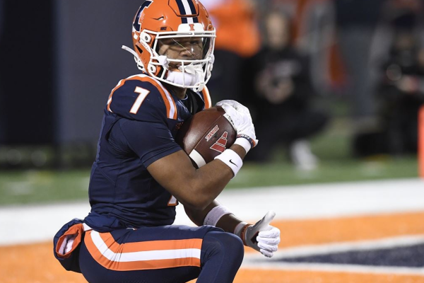 Illinois Football Season Kicks Off: Meet the Standout Players to Watch