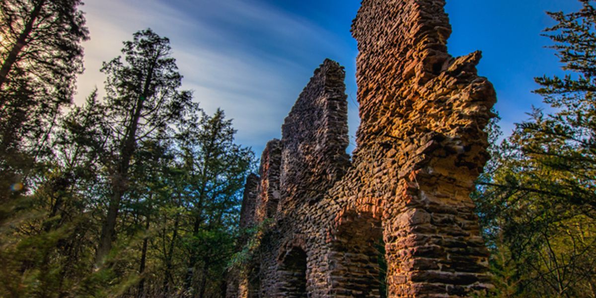 New Jersey’s Forgotten Town Explore the Ghostly Ruins of a Lost Place